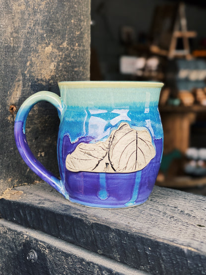 Kentucky Leaf Large Mug