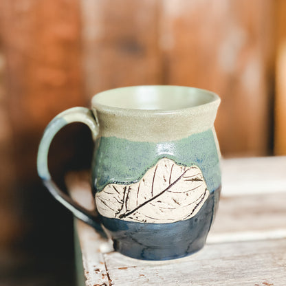 Kentucky Leaf Large Mug